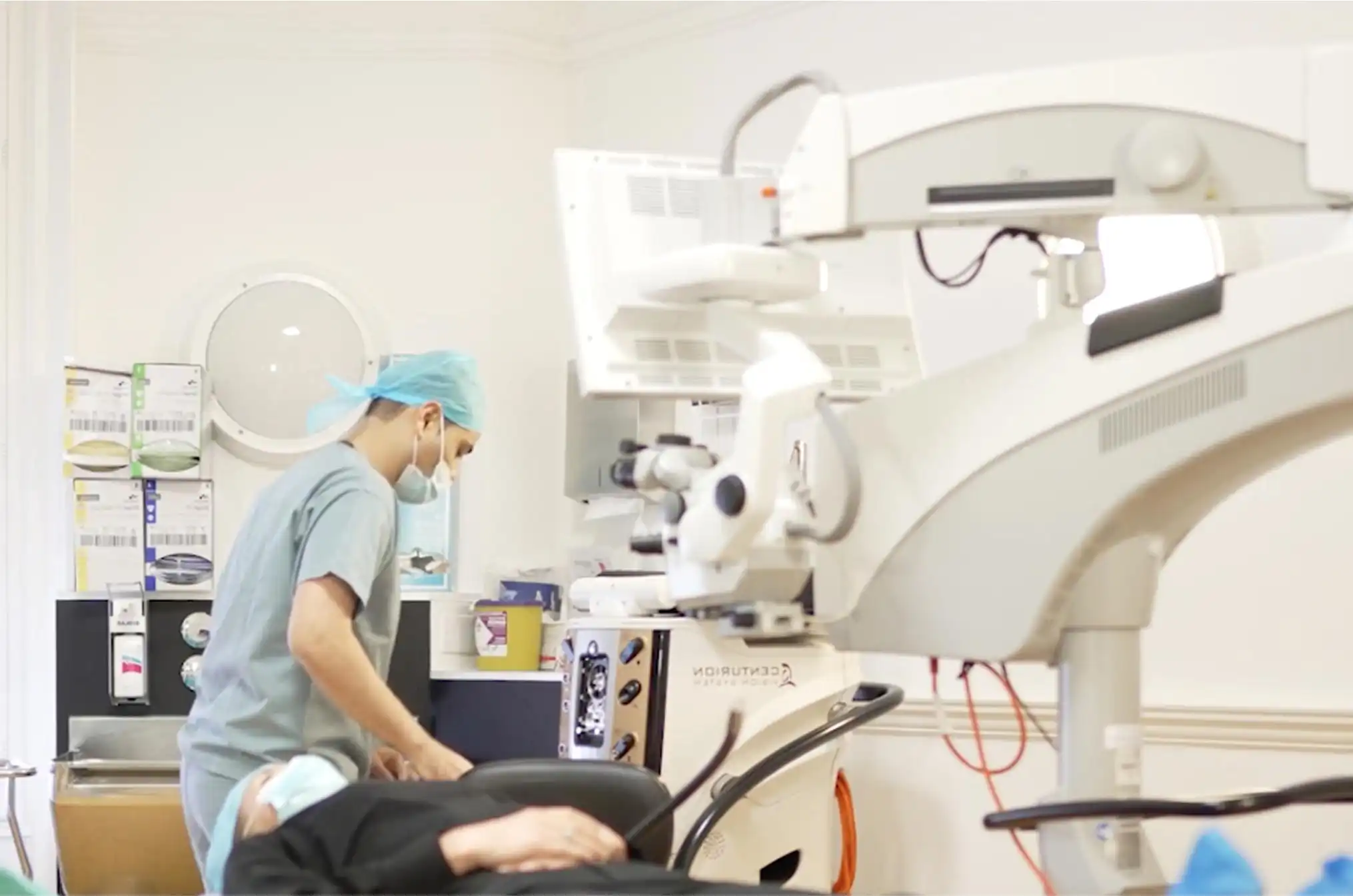 eye surgeon performing cataract surgery